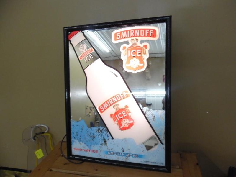 lot 4 image: Lighted Sign