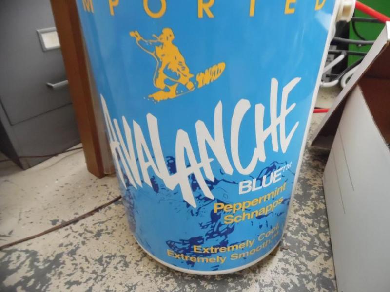 Avalanche Blue Peppermint Schnapps Cooler | We Sell Your Stuff Inc ...