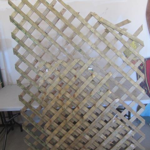 Lattice Pieces