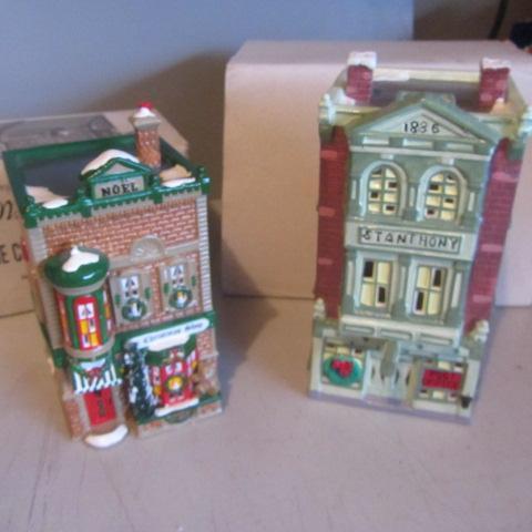 Christmas House & St. Anthony Hotel