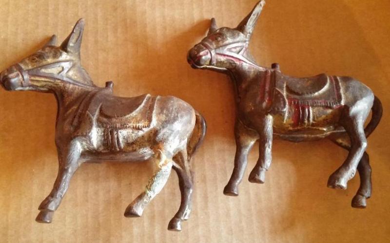 Cast Iron Mule Banks