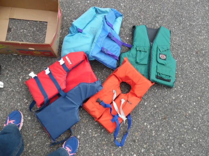 lot 38 image: Adult life vests