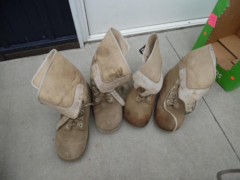lot 53 image: Military mens boots