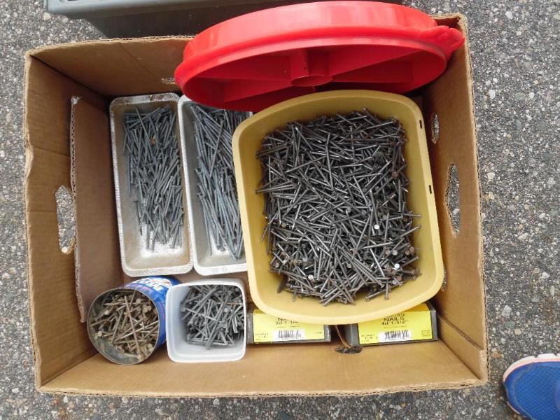 lot 6 image: Misc nails