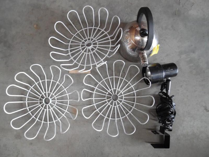 Lamp, teapot and bowls