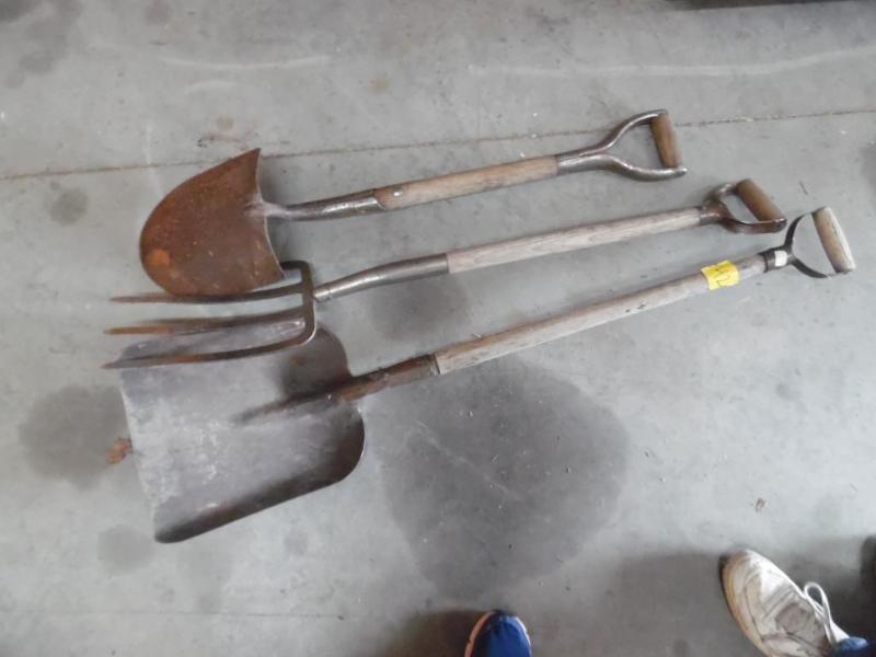 Shovels and potato fork