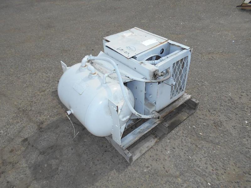 lot 17 image: Diamond Air Hydraulic Air Compressor