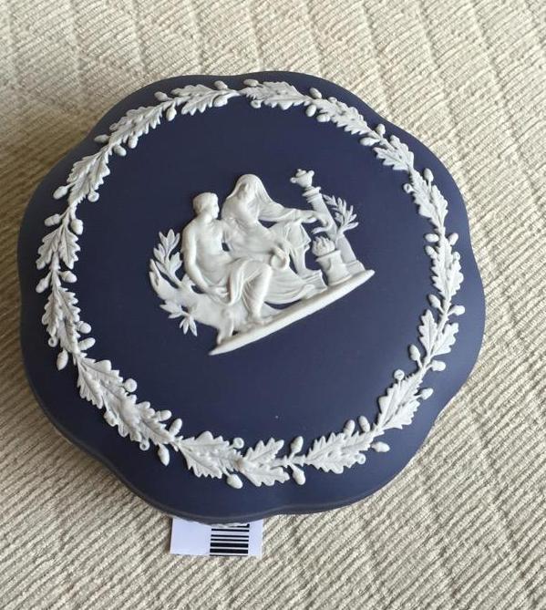 lot 112 image: Wedgwood White on blue Jasperware lidded roun...