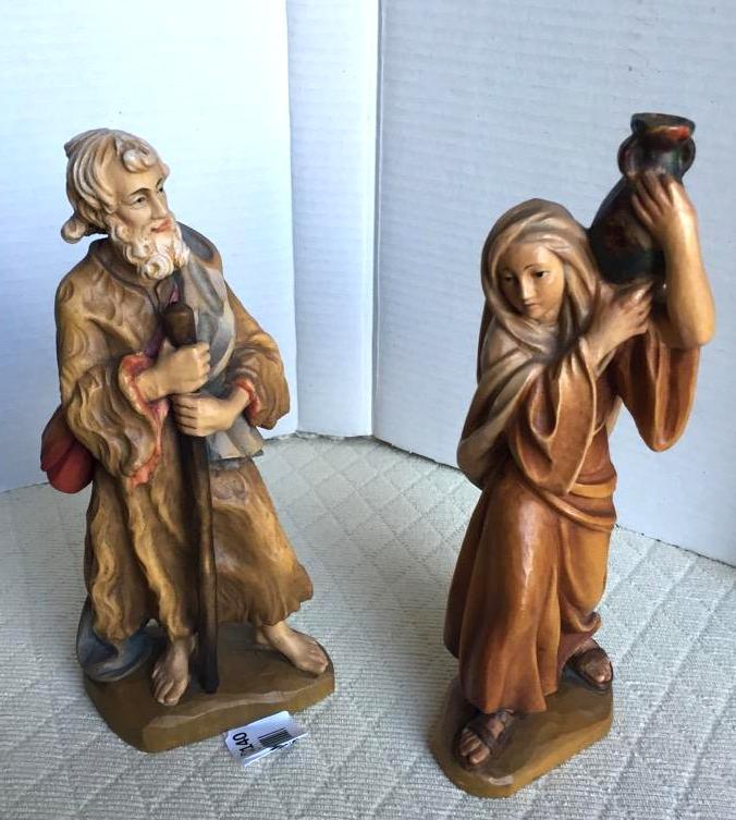 lot 140 image: Anri Woodcarving (2) by Bernardi     She...