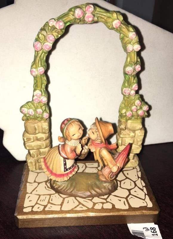 lot 168 image: Anri Italy Stolen Kiss by craftsman Juan Ferr...