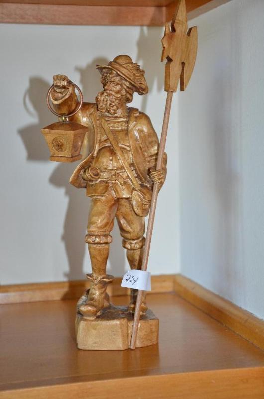 lot 234 image: Spain Wood Carved Figure. May be Don Quixote....