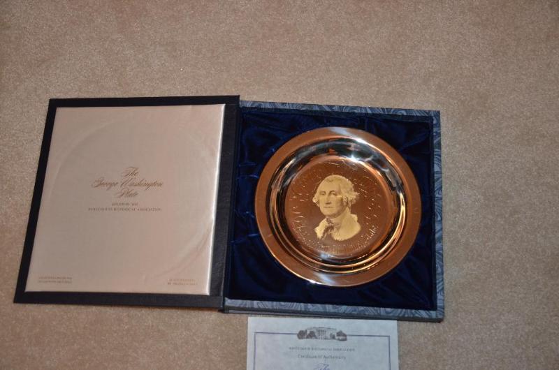 lot 246 image: Sterling silver plate of George Washington fr...
