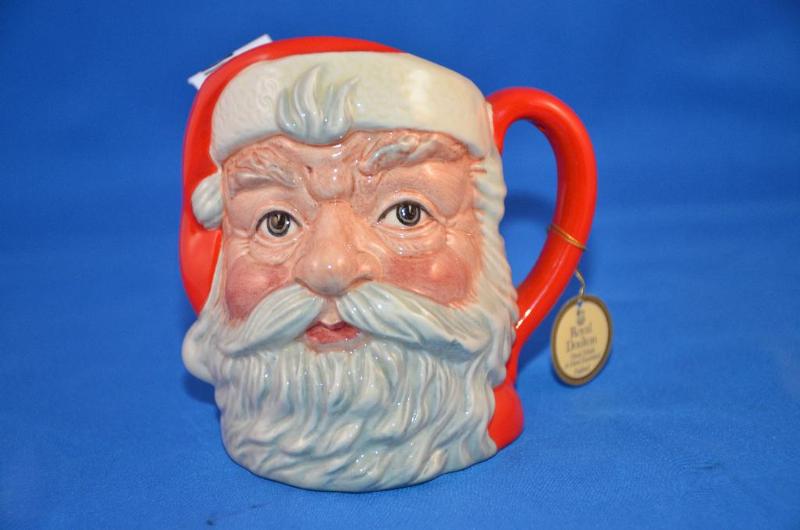 lot 31 image: Royal Doulton Handmade Decorated in England S...