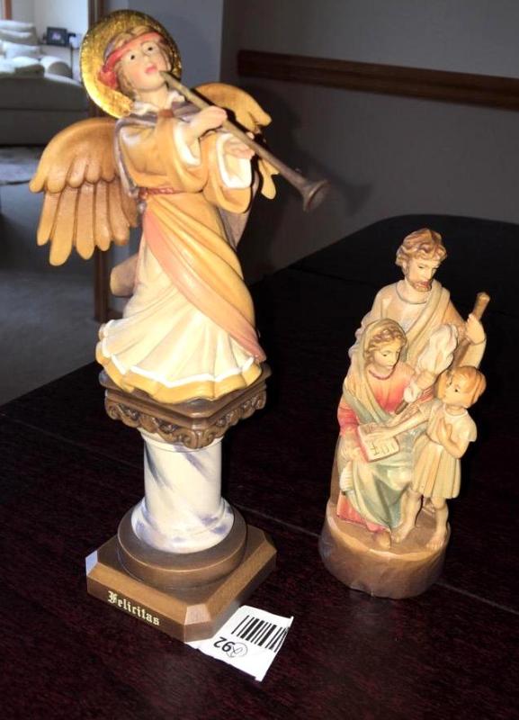 lot 92 image: 2 Anri&nbspItaly Wood Carved Sculptures Anr...