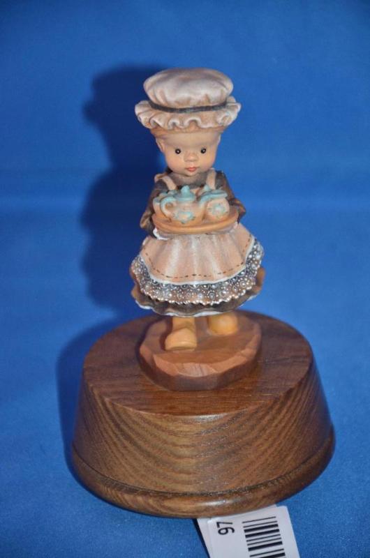 lot 97 image: Anri wood carved figurine &quotAfternoon Tea...