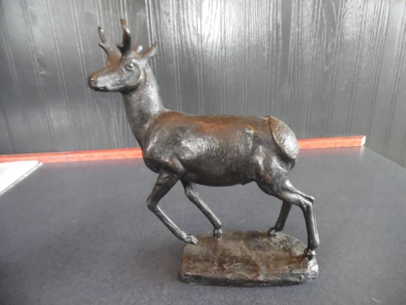 lot 2 image: Bronze Sculpture