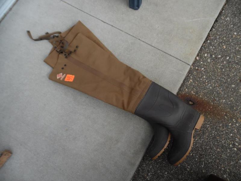 lot 39 image: Waders