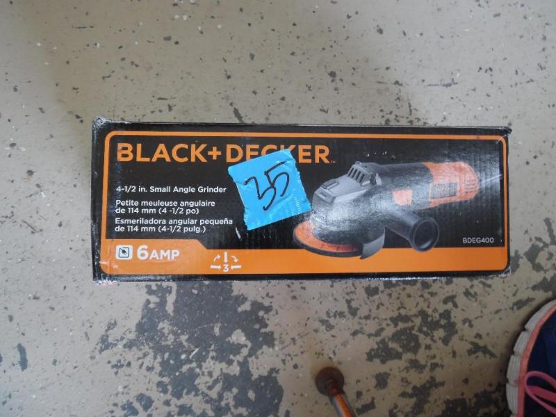 Small angle grinder