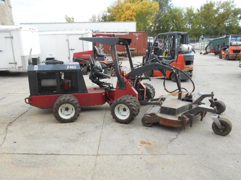 lot 3 image: Power Trac PT 1845 Slope Lawnmower