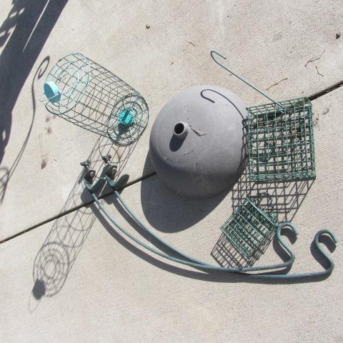 Hangers, Bird Feeders