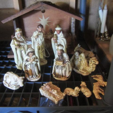 Nativity, Tinsel Rope, Easter