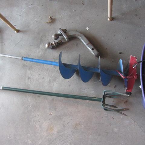 Ice Auger, Garden Claw, Hitch