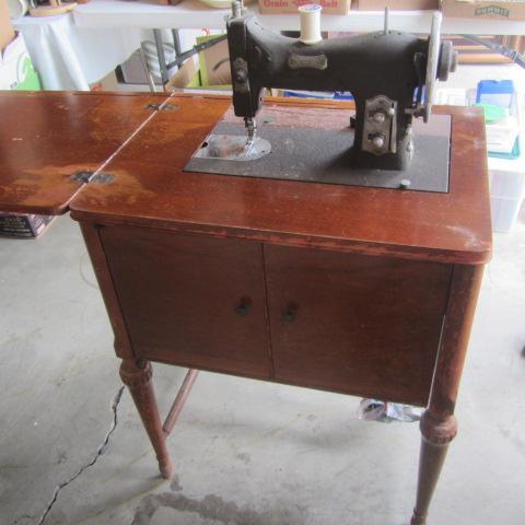 Domestic Cabinet Sewing Machine