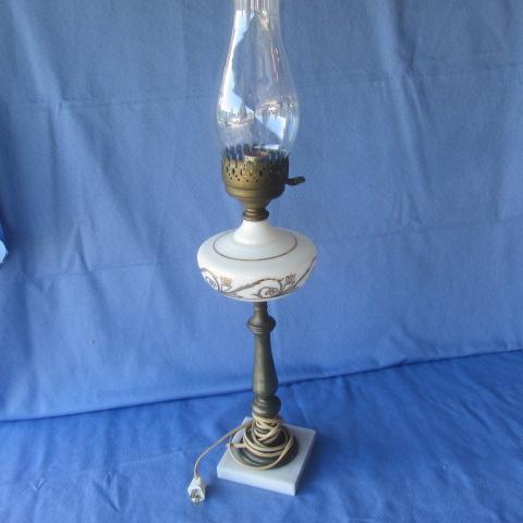 Pedestal Lamp