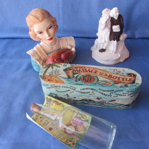 Cameo Girls, Couple, Message in a Bottle