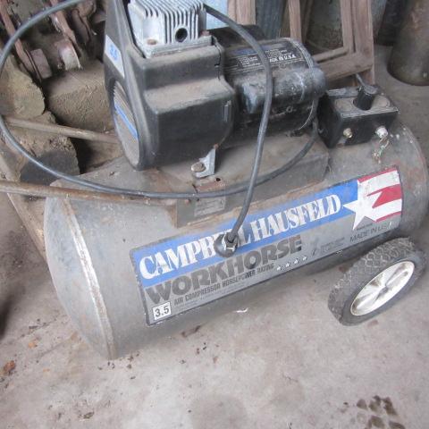 lot 111 image: Portable Air Compressor