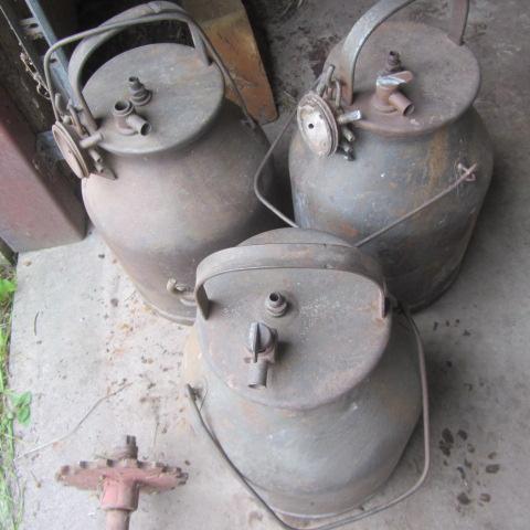 lot 117 image: Milking Buckets