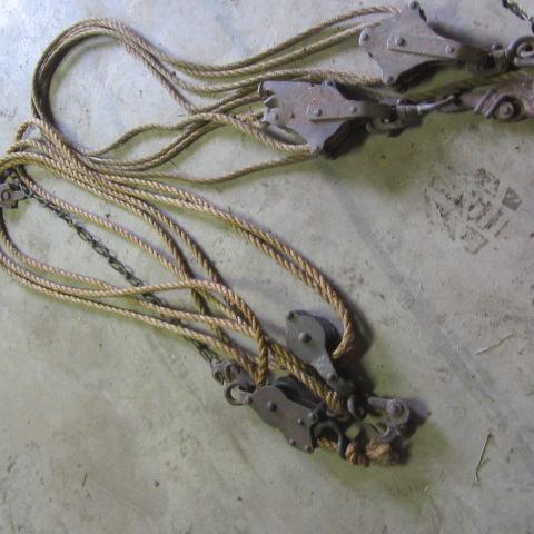 lot 127 image: Fence Stretchers