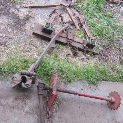 lot 131 image: Tractor or Implement Components