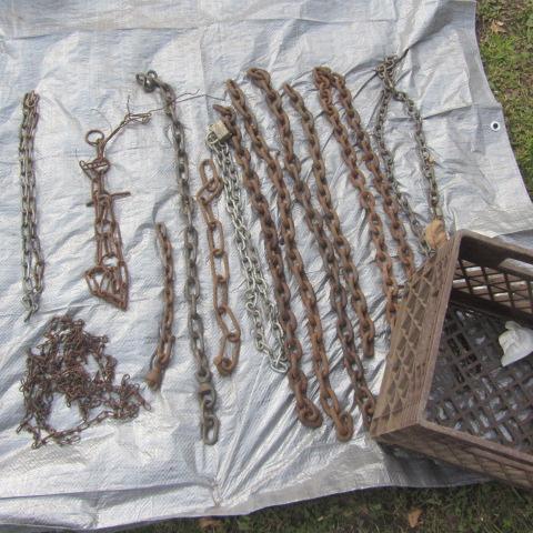 lot 137 image: Sections of Chain