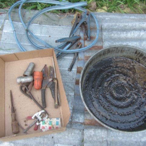 lot 150 image: Post Cleaners, Jumper Cables