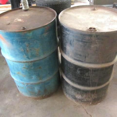 lot 162 image: Two Metal Barrels