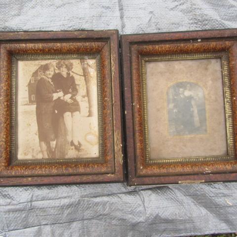 lot 177 image: Vintage Photos & Frames