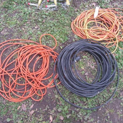 lot 182 image: Four Power Cords