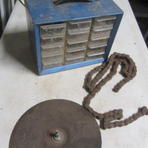 lot 230 image: Organizer, Hardware, Roller Chain