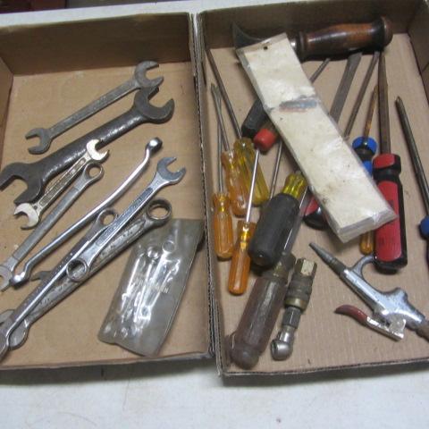 lot 250 image: Wrenches, Screwdrivers, Air Accessories