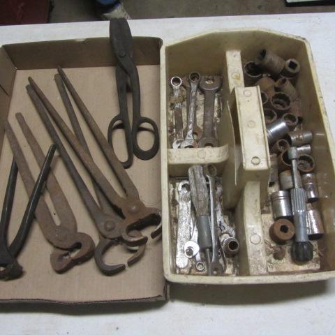 lot 257 image: Sockets & Nippers