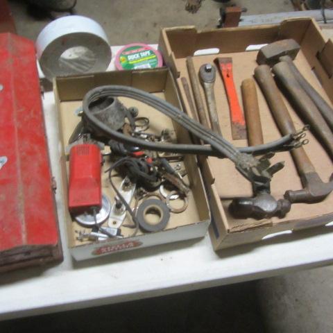 lot 262 image: Hammers, Pry Bar, Duct Tape