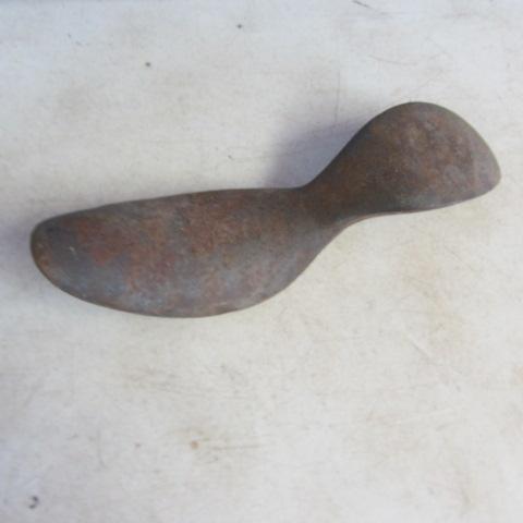 lot 59 image: Cobblers Shoe Form