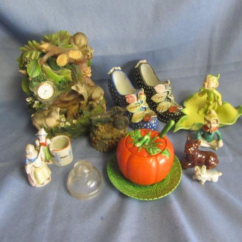 lot 77 image: Vintage Ceramics, Tractor Trinket Box