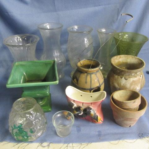 lot 85 image: Vases, Haeger, Stoneware Planter