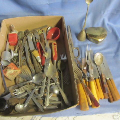 lot 95 image: Flatware with Celluloid