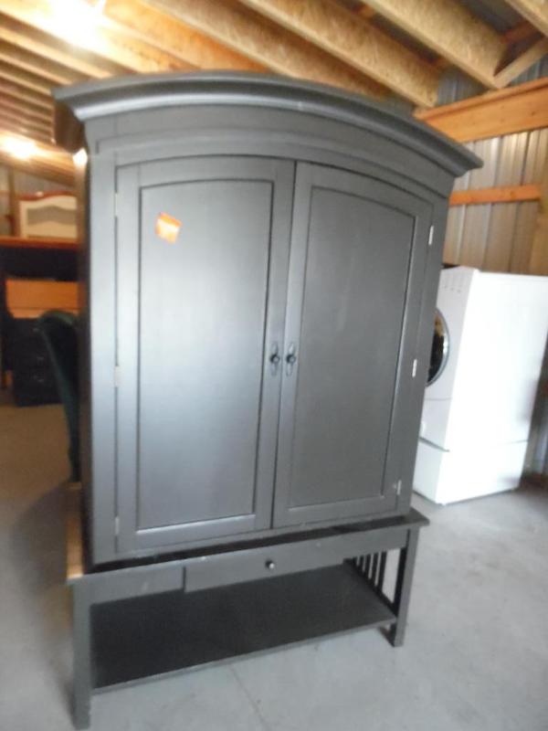 Armoire