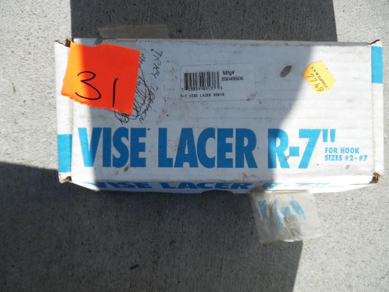 Vise Lacer