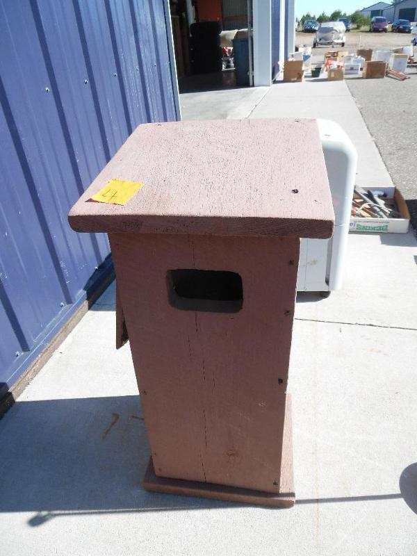 Wood duck house