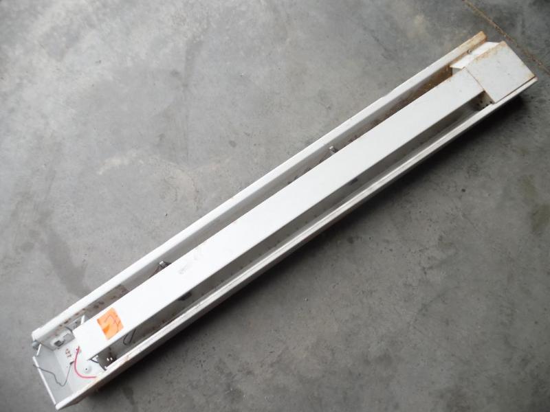 Electric baseboard heater